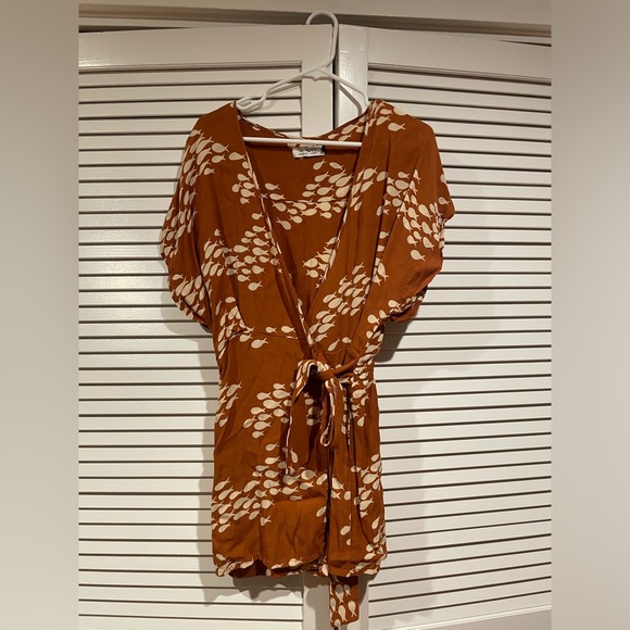 Fighting Eel Pants - Gently used, size m fish romper